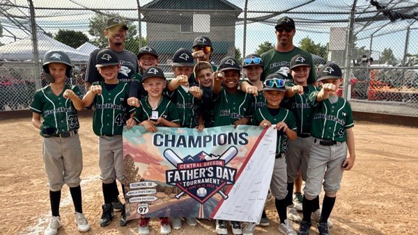 Junior Riverhawks 10U Division Gold champion